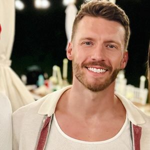 Meet your Posher, Clayton